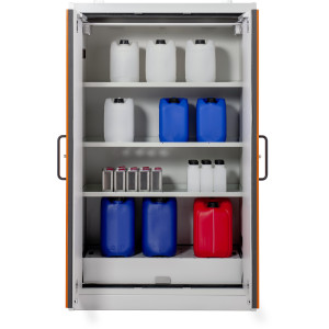 Ognjevarna omara PROline 12/20 tip 90, 3 police, 66 l