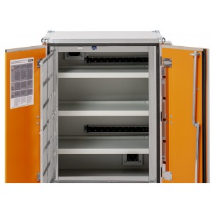 PREMIUM omara za polnjenje litijevih baterij 8/20, 230 V, lockEX