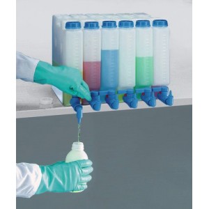 Prostorsko varčen kanister z navojnim priključkom, 5 litrov