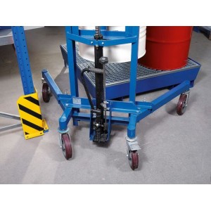 Dvigalo in prijemalo sodov Servo, 200 l jekleni sodi, nastavljivo podvozje, višina dviga 0-1060 mm