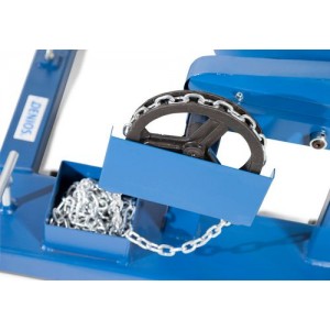 Obračalnik sodov SVK iz jekla, lakiran, za 200-litrske sode, z brezkončno verigo